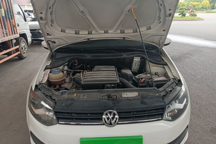 Used Volkswagen Polo 2016 1.4L Automatic Trendy Model Engine Bay