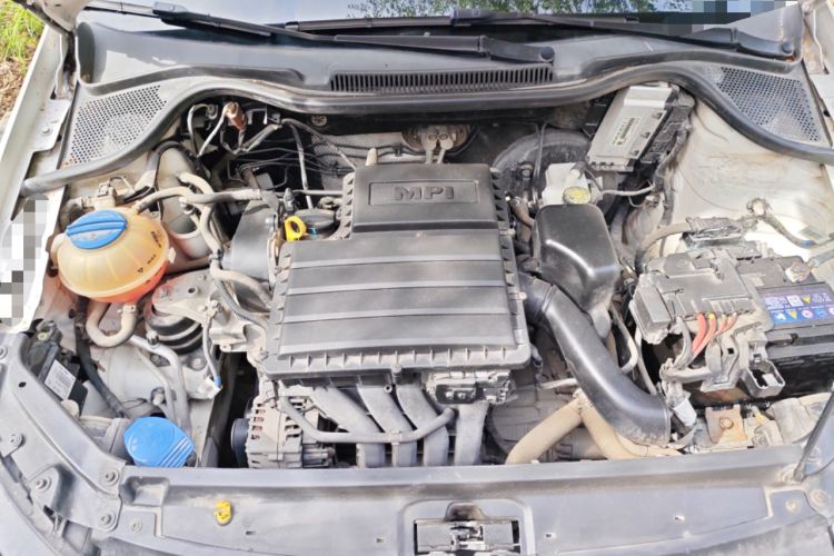 Used Volkswagen Polo 2016 1.6L Automatic Comfort Model Engine Bay