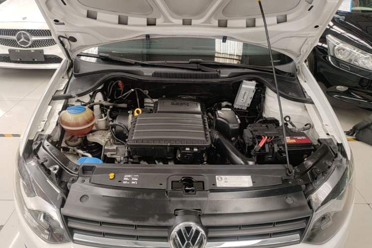 Used Volkswagen Polo 2016 1.4L Automatic Trendy Model Engine Bay