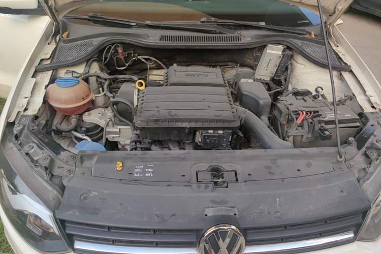 Used Volkswagen Polo 2016 1.4L Automatic Trendy Model Engine Bay