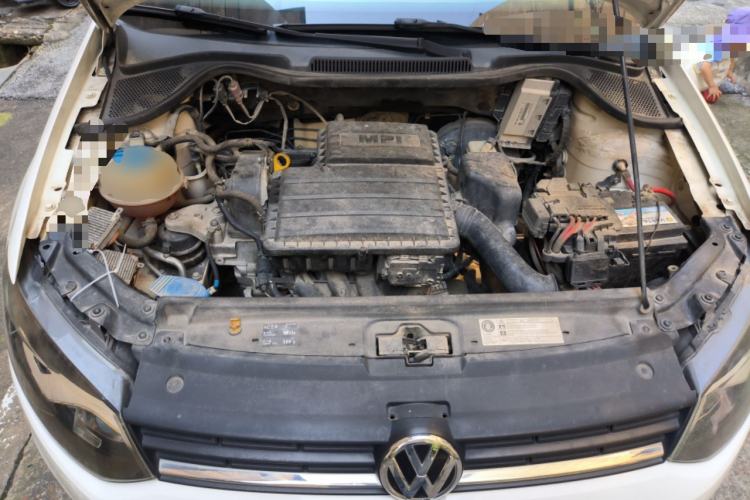Used Volkswagen Polo 2016 1.4L Manual Fashion Model Engine Bay