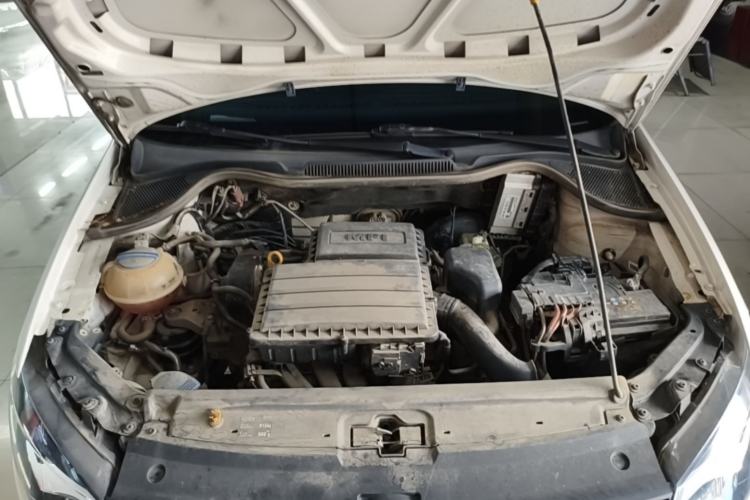 Used Volkswagen Polo 2016 1.4L Automatic Trendy Model Engine Bay
