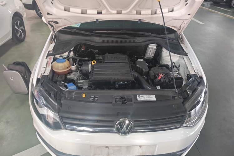 Used Volkswagen Polo 2016 1.4L Automatic Trendy Model Engine Bay