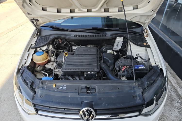 Used Volkswagen Polo 2016 1.6L Automatic Comfort Model Engine Bay