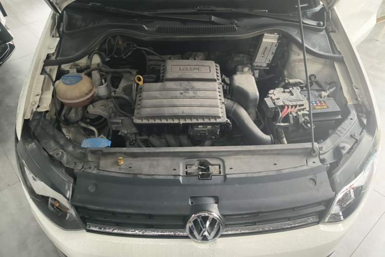 Used Volkswagen Polo 2016 1.4L Automatic Trendy Model Engine Bay