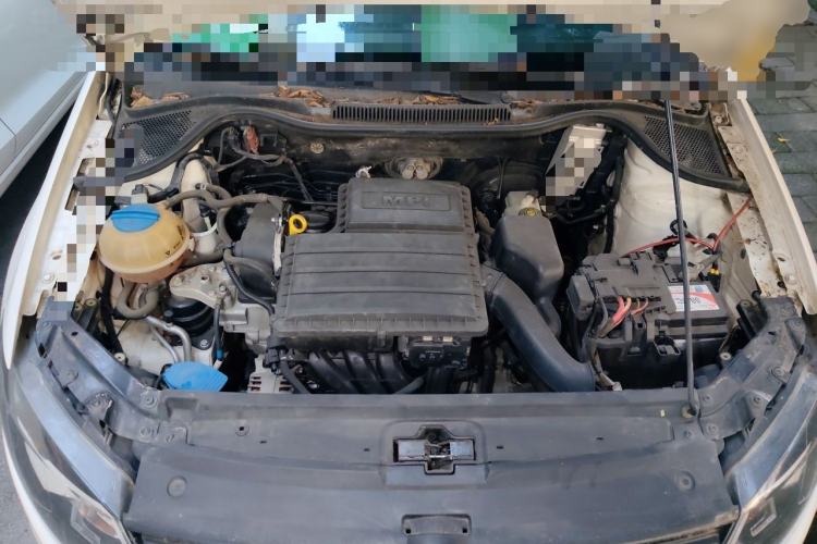 Used Volkswagen Polo 2016 1.4L Manual Fashion Model Engine Bay