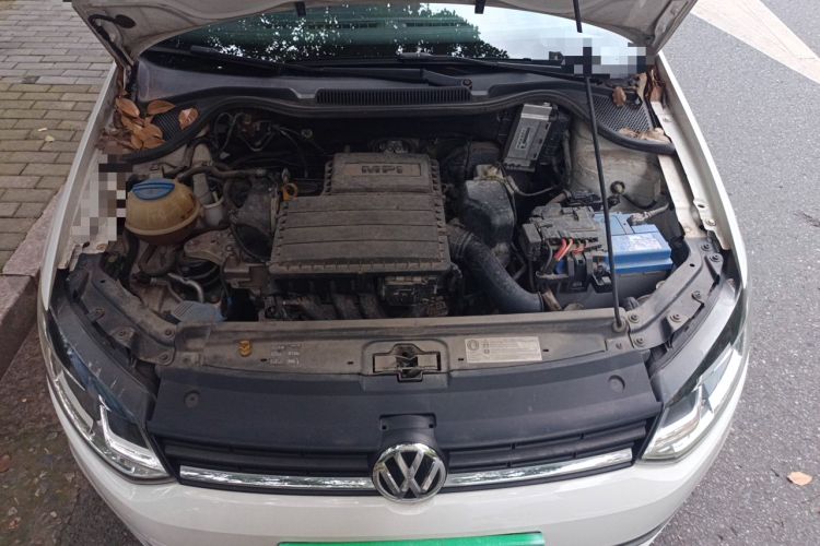 Used Volkswagen Polo 2016 1.6L Automatic Comfort Model Engine Bay