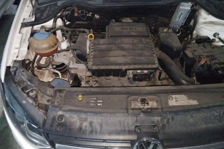 Used Volkswagen Polo 2016 1.6L Automatic Comfort Model Engine Bay Right