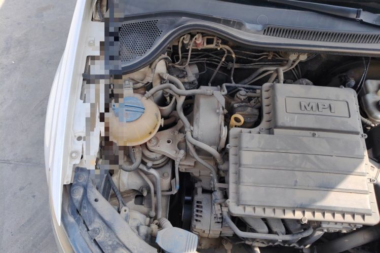 Used Volkswagen Polo 2016 1.4L Manual Fashion Model Engine Bay Right