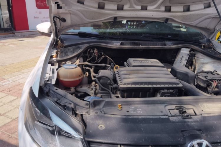 Used Volkswagen Polo 2016 1.6L Automatic Comfort Model Engine Bay Right