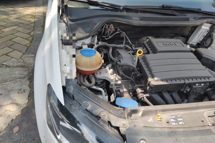 Used Volkswagen Polo 2016 1.6L Automatic Comfort Model Engine Bay Right