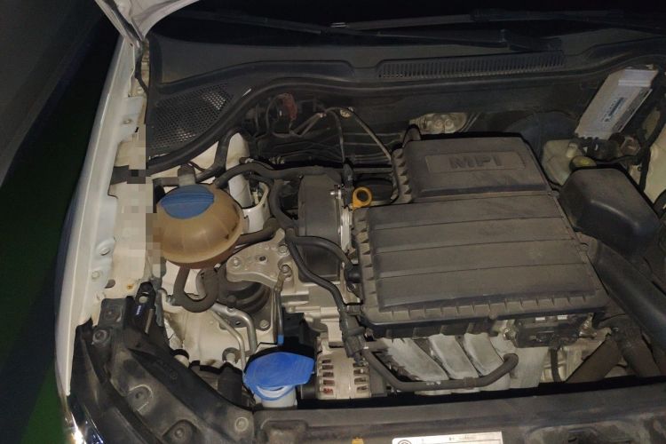 Used Volkswagen Polo 2016 1.6L Automatic Comfort Model Engine Bay Right