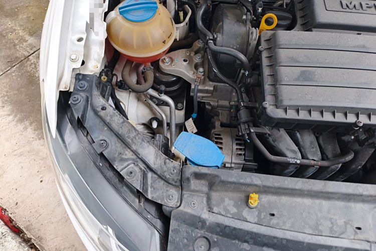 Used Volkswagen Polo 2016 1.6L Automatic Comfort Model Engine Bay Right