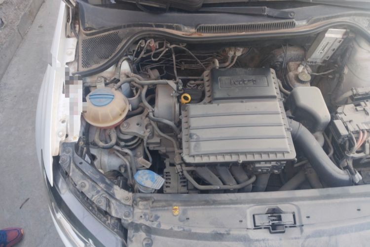 Used Volkswagen Polo 2016 1.6L Automatic Comfort Model Engine Bay Right
