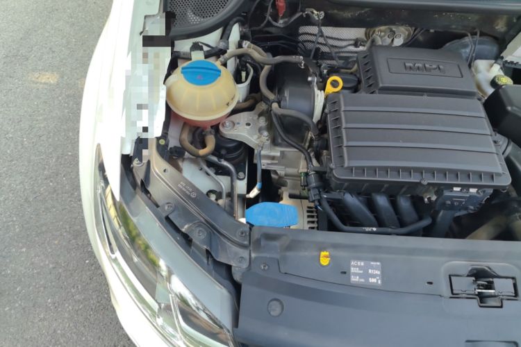 Used Volkswagen Polo 2016 1.6L Automatic Comfort Model Engine Bay Right