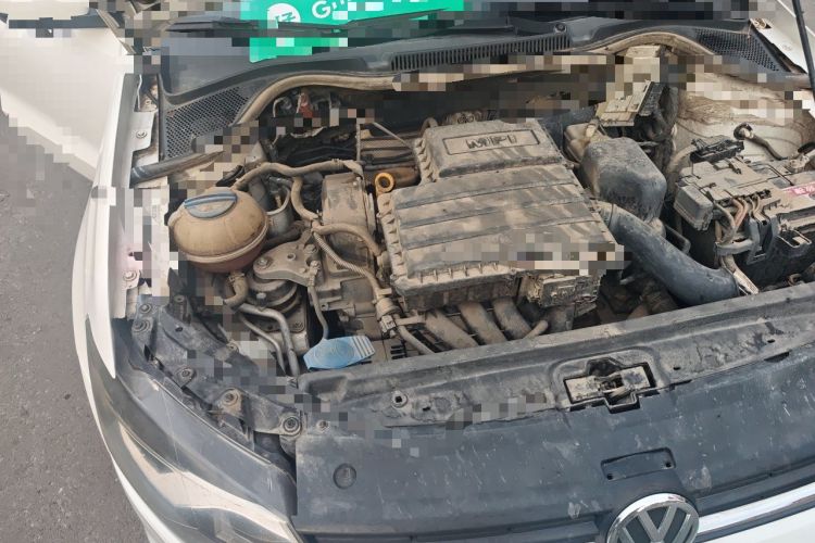 Used Volkswagen Polo 2016 1.4L Automatic Trendy Model Engine Bay Right