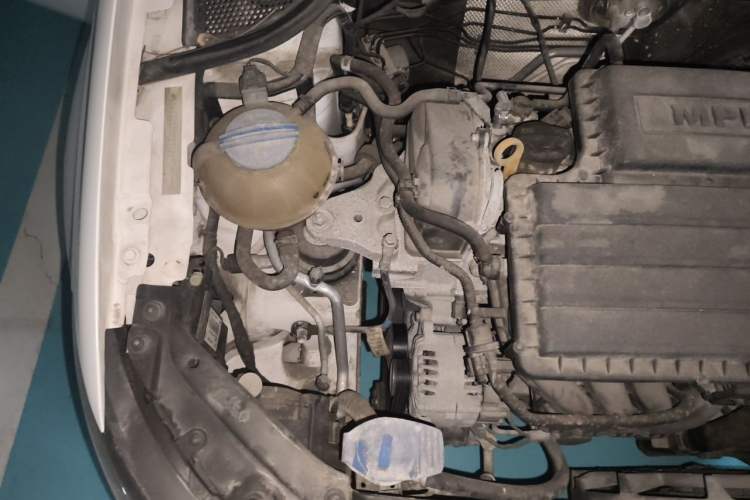 Used Volkswagen Polo 2016 1.6L Automatic Comfort Model Engine Bay Right