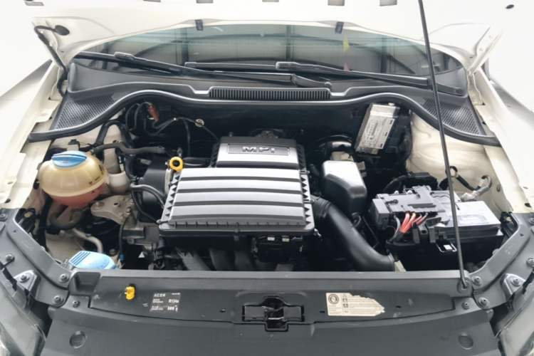 Used Volkswagen Polo 2016 1.6L Automatic Luxury Model Engine Bay
