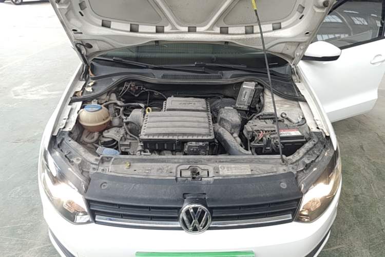 Used Volkswagen Polo 2016 1.4L Automatic Trendy Model Engine Bay