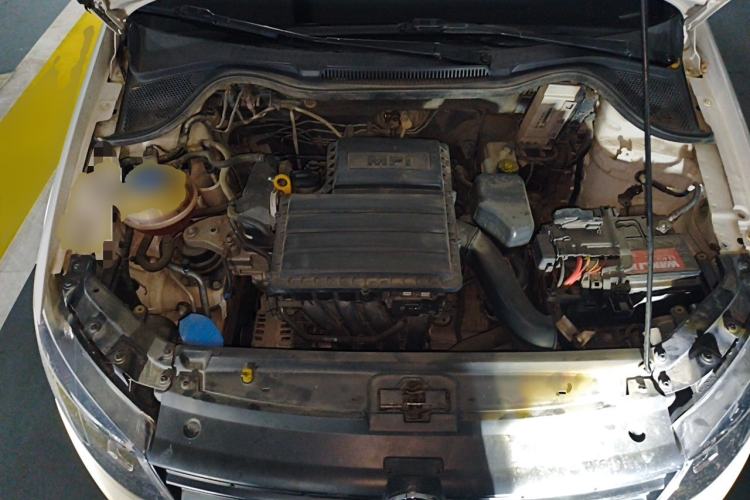 Used Volkswagen Polo 2016 1.4L Manual Fashion Model Engine Bay
