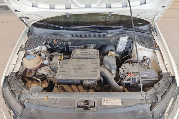 Used Volkswagen Polo 2016 1.6L Automatic Comfort Model Engine Bay