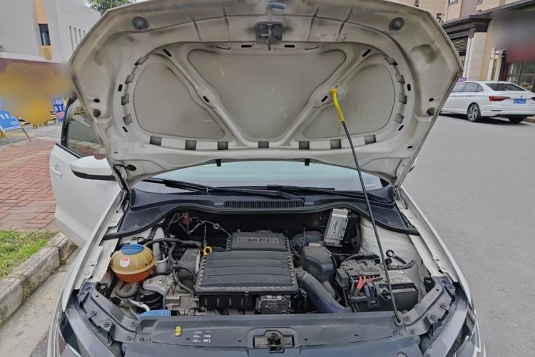 Used Volkswagen Polo 2016 1.6L Automatic Comfort Model Engine Bay