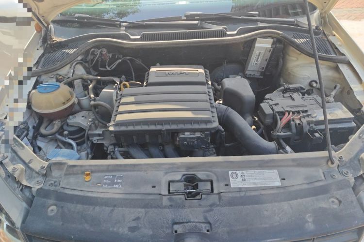 Used Volkswagen Polo 2016 1.6L Automatic Comfort Model Engine Bay