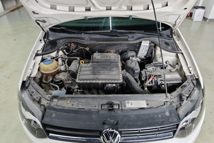 Used Volkswagen Polo 2016 1.4L Automatic Trendy Model Engine Bay