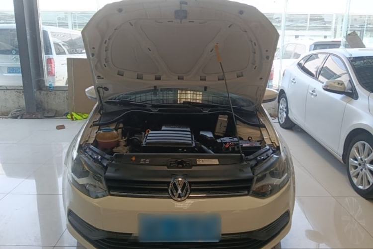 Used Volkswagen Polo 2016 1.4L Automatic Trendy Model Engine Bay