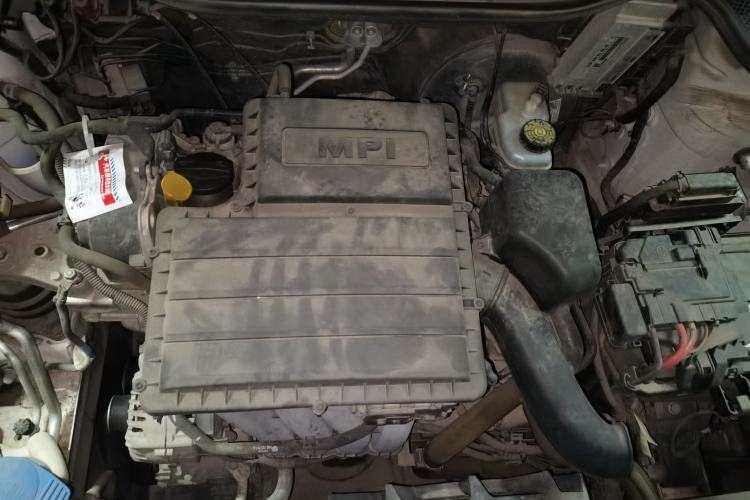 Used Volkswagen Polo 2016 1.6L Automatic Comfort Model Engine Bay