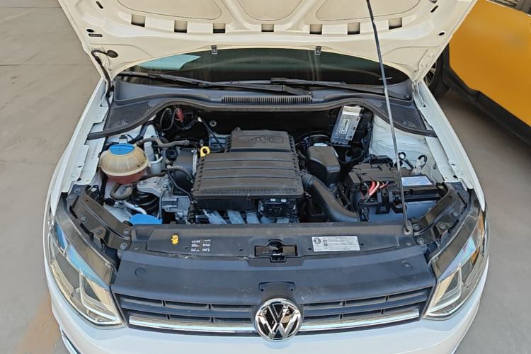 Used Volkswagen Polo 2016 1.6L Automatic Comfort Model Engine Bay
