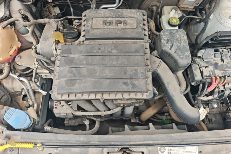 Used Volkswagen Polo 2016 1.6L Automatic Comfort Model Engine Bay