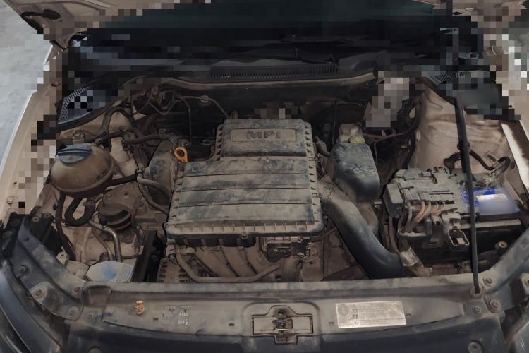 Used Volkswagen Polo 2016 1.4L Manual Fashion Model Engine Bay