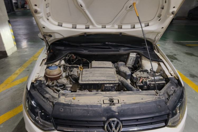 Used Volkswagen Polo 2016 1.6L Automatic Comfort Model Engine Bay