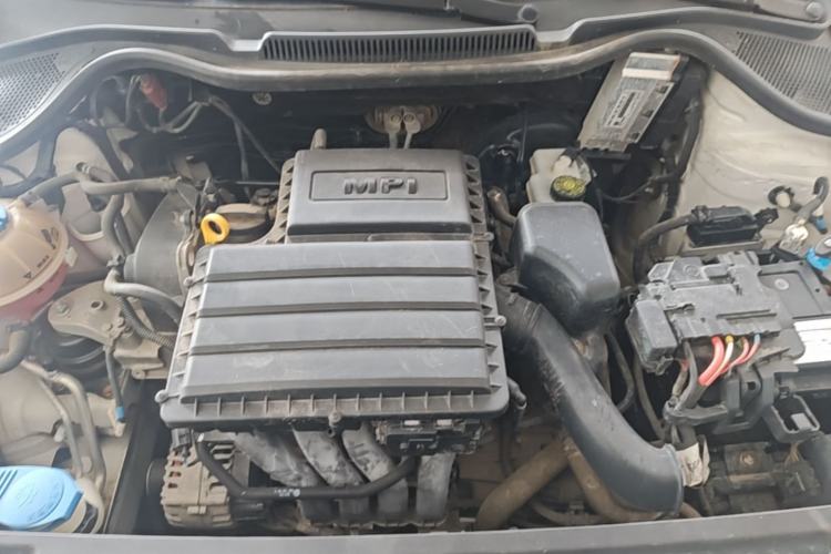 Used Volkswagen Polo 2016 1.6L Automatic Comfort Model Engine Bay
