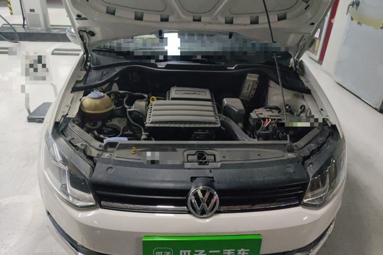 Used Volkswagen Polo 2016 1.6L Automatic Luxury Model Engine Bay