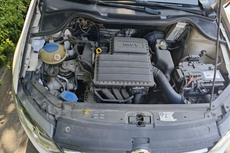 Used Volkswagen Polo 2016 1.6L Automatic Comfort Model Engine Bay