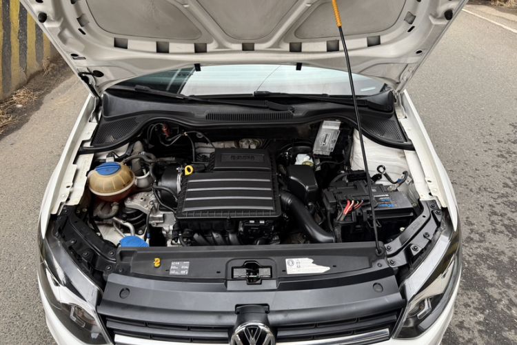 Used Volkswagen Polo 2016 1.4L Automatic Trendy Model Engine Bay