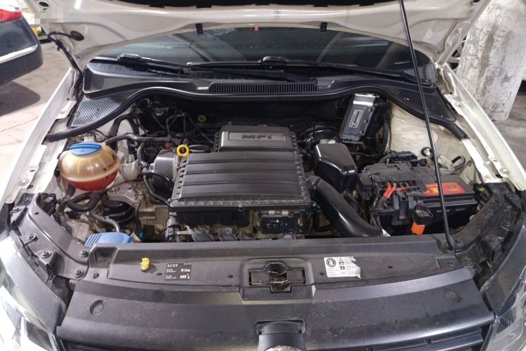 Used Volkswagen Polo 2016 1.6L Automatic Comfort Model Engine Bay