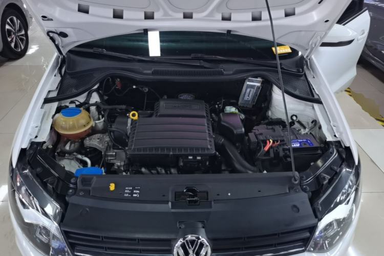 Used Volkswagen Polo 2016 1.4L Automatic Trendy Model Engine Bay