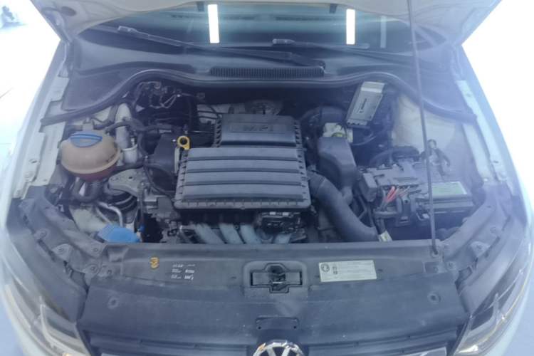 Used Volkswagen Polo 2016 1.6L Automatic Comfort Model Engine Bay