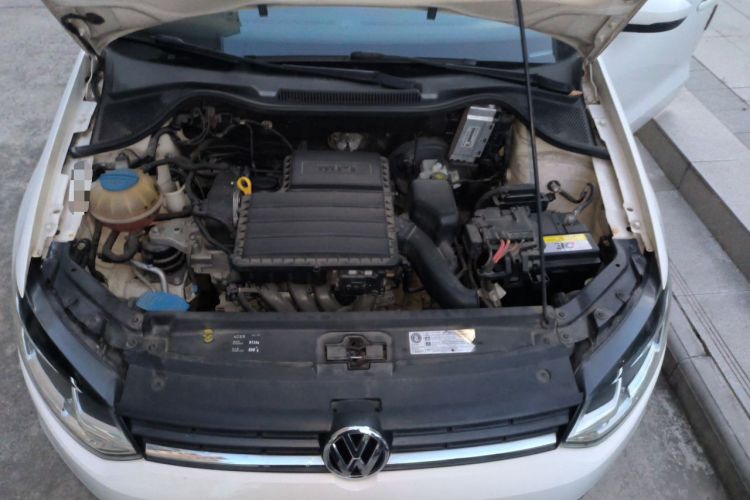Used Volkswagen Polo 2016 1.6L Automatic Comfort Model Engine Bay