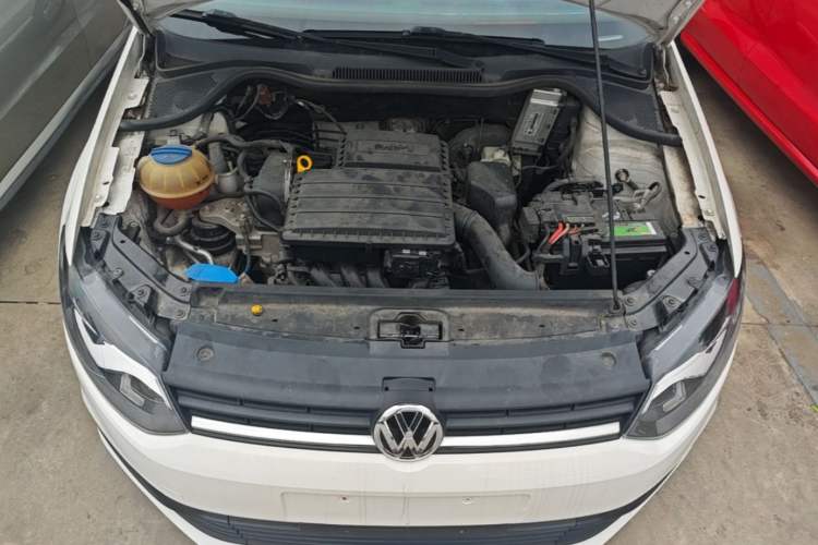 Used Volkswagen Polo 2016 1.4L Automatic Trendy Model Engine Bay