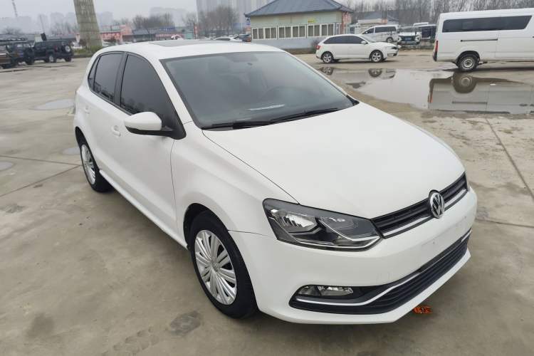 Used Volkswagen Polo 2016 1.6L Automatic Comfort Model Exterior 1