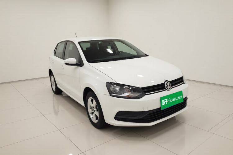 Used Volkswagen Polo 2016 1.4L Manual Fashion Model Exterior 1