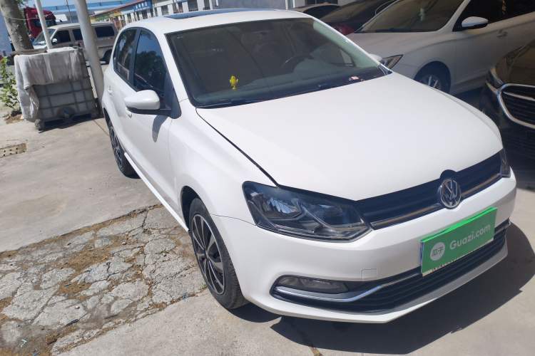 Used Volkswagen Polo 2016 1.6L Automatic Comfort Model Exterior 1