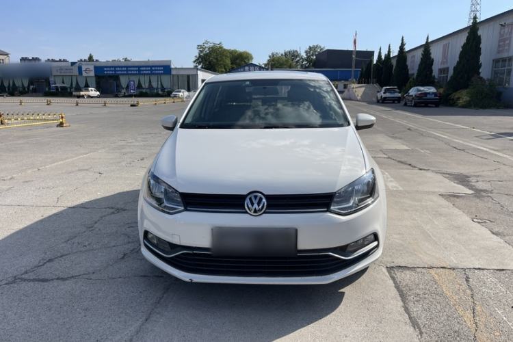 Used Volkswagen Polo 2016 1.6L Manual Comfort Model Exterior 1