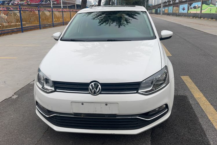 Used Volkswagen Polo 2016 1.6L Automatic Comfort Model Exterior 1