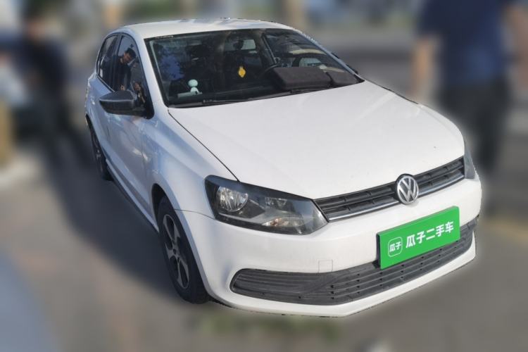 Used Volkswagen Polo 2016 1.4L Manual Fashion Model Exterior 1