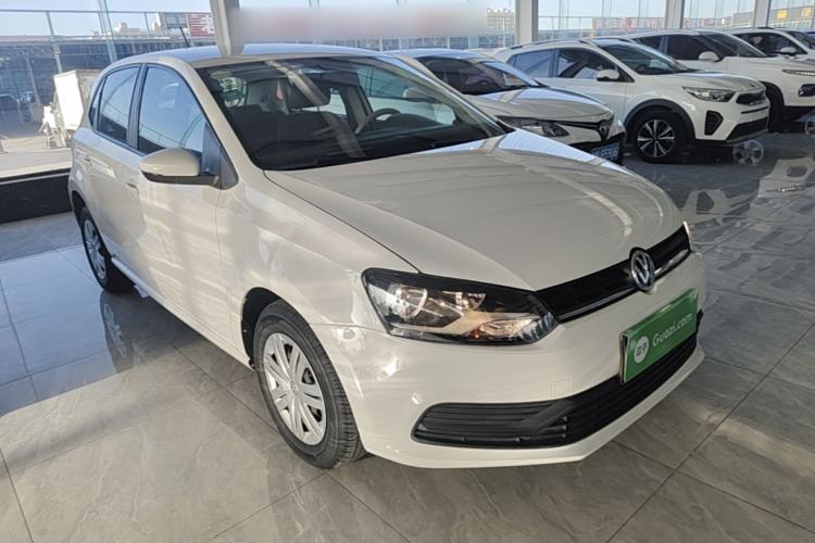 Used Volkswagen Polo 2016 1.4L Manual Fashion Model Exterior 1